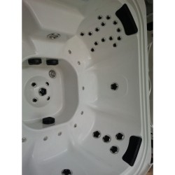 Wanna SPA z hydromasażem ogrodowa – z obudową 222X222X97CM FS-1308