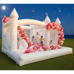 Dmuchany zamek biały do skakania magiczny z basenem 4,5 x 4,5   Bounce House