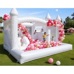 Dmuchany zamek biały do skakania magiczny z basenem 4,5 x 4,5   Bounce House